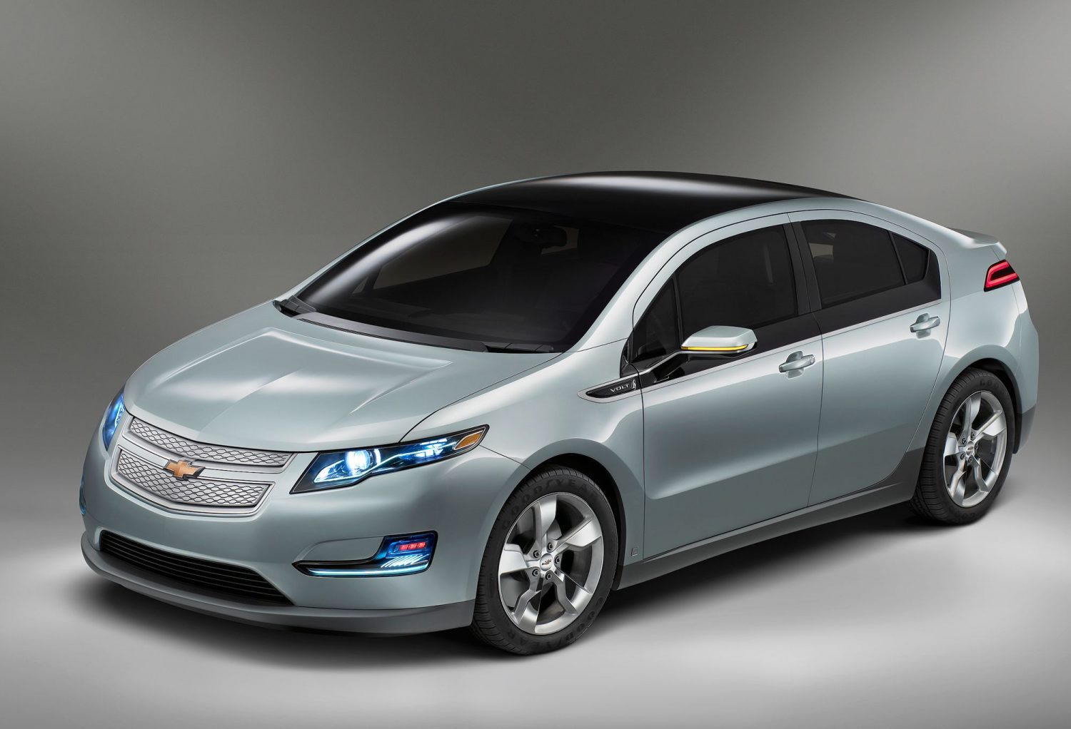 The 2011 Chevy Volt is Perfect for Phoenix Valley Residents