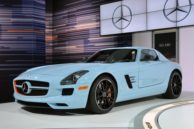  Auto Show Mercedes Benz launched the 2011 SLS AMG as a custom version 