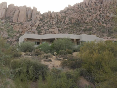 Scottsdale - Gated Golf Course Community of Troon Village - 1325000