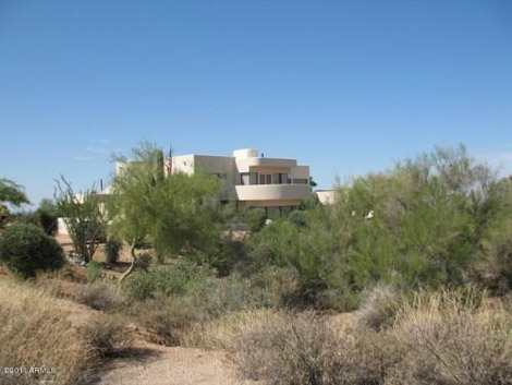 Paradise Valley - Private Lot with Sport Courts in Vista Los Arcos - 900000
