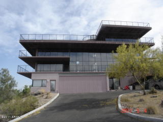 Phoenix - Custom home in Rolling Hills Estates - 565000