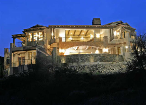 Fountain Hills - Guard Gated Community of Eagles Nest - 1360000