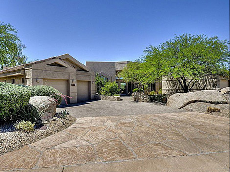 Scottsdale - Gated Gold Course Community of Troon - 1150000