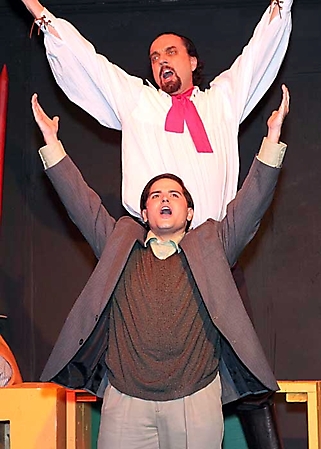 desert-stages-theaters-fantastics-2009_53