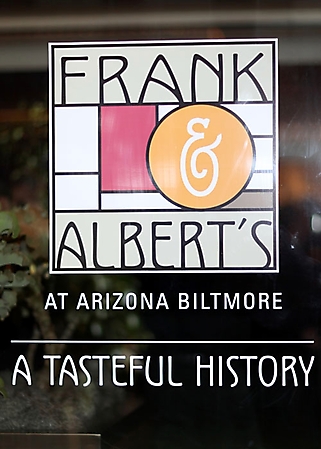 frank-and-alberts-restaurant-grand-opening-phoenix-2009_14